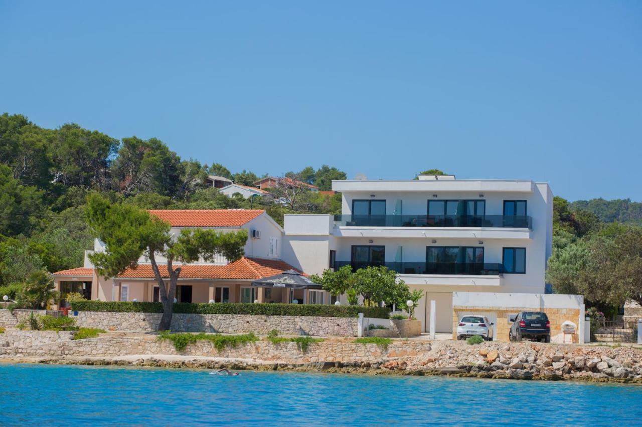 Hotel Paradise Punta Nečujam Εξωτερικό φωτογραφία