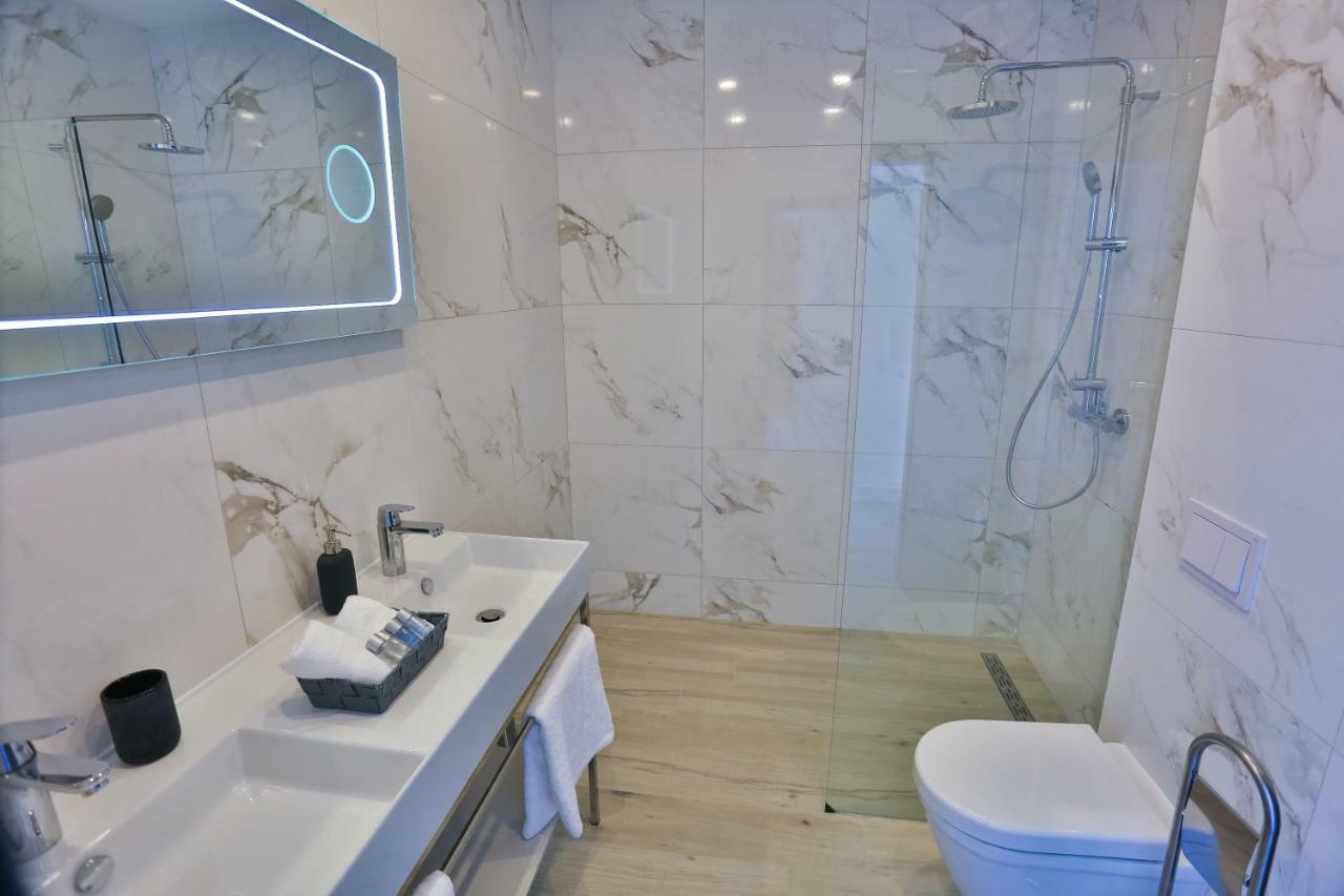 Hotel Paradise Punta Nečujam Εξωτερικό φωτογραφία